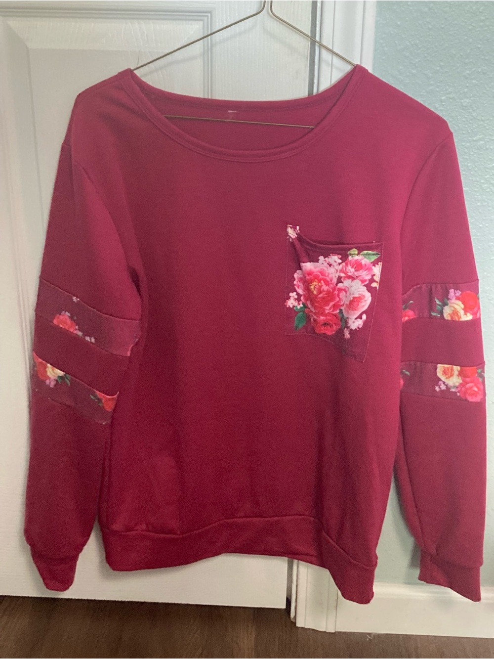 Women's Floral-Accent Crew Neck Sweater - Burgundy